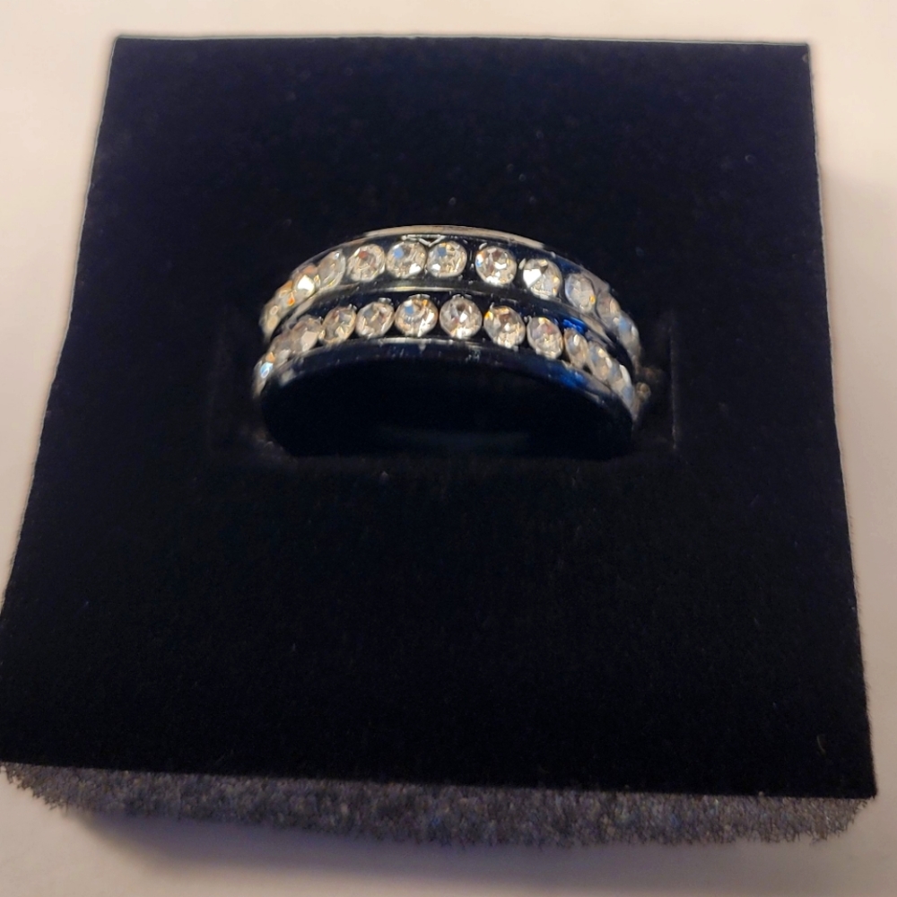 Costume Ring Band